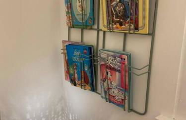 Delightful 3 bed cottage with hot tub & sea views. - Photo 47