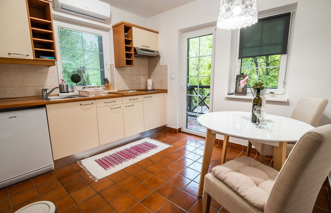 Rustic and Radiant Retreat Apartments With Terrace - Foto 10