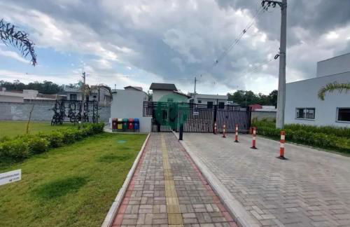 Studio Home Office Completo Cama Queen e Ar Condicionado Vista Panorâmica - Foto 21