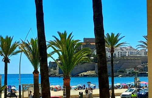 Primera línea, vistas al Castillo, Avda Papa Luna 10 - Photo 2