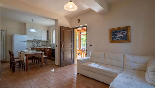 Lovely Home In Roseto Degli Abruzzi - Foto 4