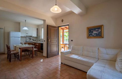 Lovely Home In Roseto Degli Abruzzi - Foto 4