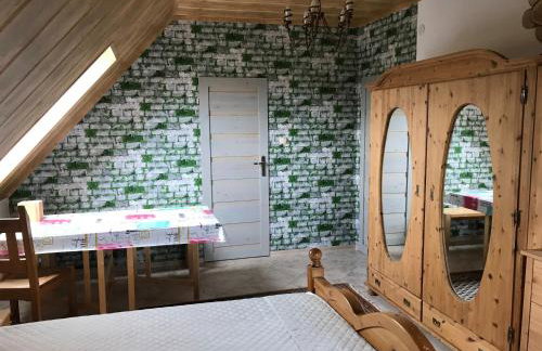 Hubertówka - Foto 35