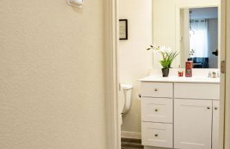 Lavishly Decorated 3-Bedroom Home Near Samsung-Taylor with King-Sized Bed - Foto 11