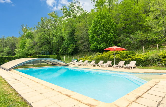 Chic Holiday Home in Siorac-en-perigord With - Foto 31