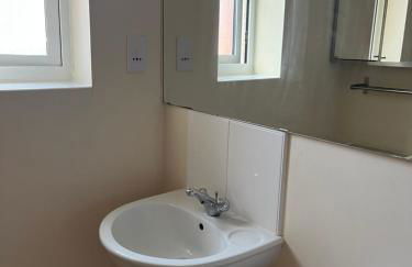 Spacious two bedrooms apartment for business and holiday - Foto 32