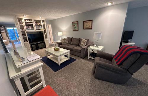 Woodson Bend Resort Condo 7-3 Extremely Large Luxury 1 Bedroom Sleeps 6 - Foto 10