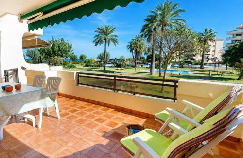 Apartamento Playa Grande Dénia en primera línea de playa con piscina y gran terraza by Family Homes - Foto 1