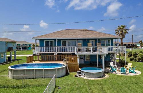 Beach Home with Cowboy Pool, Big Deck and Ocean View - Photo 41
