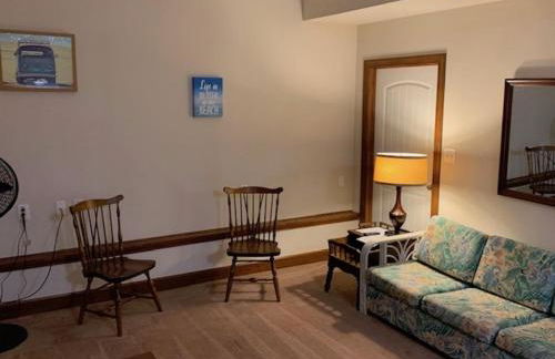 Beach Side HideAway condo - Photo 14