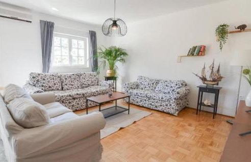 Amazing Apartment In Kasic With Wifi - Photo 4