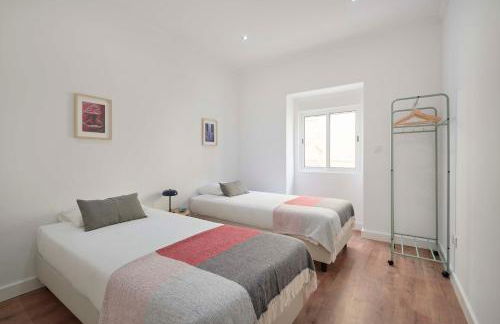 Spacious & Light-Filled 4BR Apartment By TimeColer - Foto 38