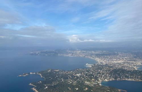 Seafront - beautiful flat with aircon and comfortable loggia - Foto 34