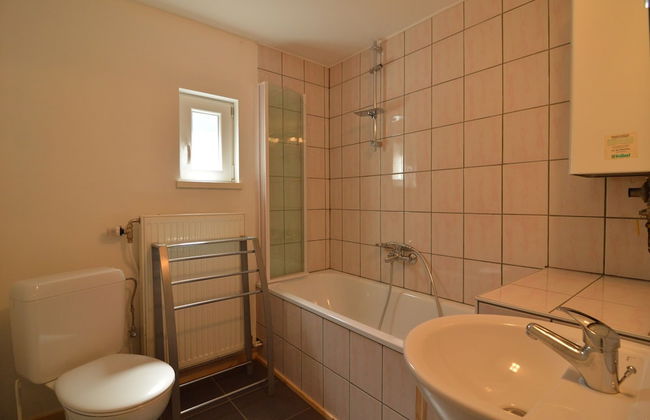 Peaceful Retreat in Ferrieres - Photo 18