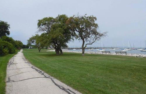 Comfortable 3 BR Craftsman Bungalow in Milwaukee's Bay View Neighborhood - Foto 30