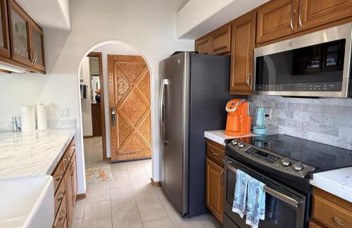 Immaculate Corner Condo with Golf Cart Just Steps to Beach - Foto 24