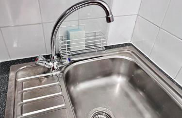 Stylish 2-Guest Studio with Netflix, Prime - FREE WIFI & FREE PARKING - Aroluchi Ville - Foto 4