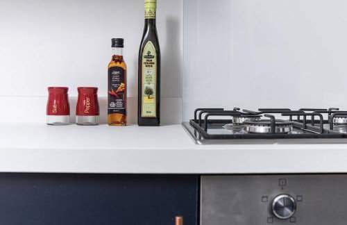 Sedgley-Wolverhampton-Contractors -4 beds-Parking - Foto 10