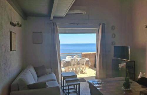 Lea-Vue mer panoramique- clim-Wifi- plage à pieds - Foto 18