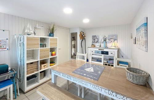 Maison rénovée, à 300m de la plage et proche commerces, avec terrasse et jardin, tout confort - FR-1-361-131 - Photo 6