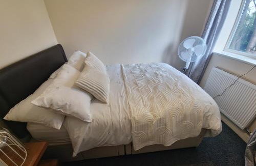 3 Bed Entire House - Runcorn - Foto 45