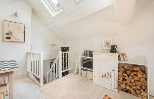 The Nook - Stylish Homestay - Heart of Frome - Photo 15