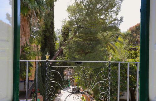 Hacienda Clavero Five Deluxe Apartment - Photo 11