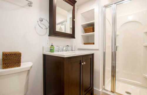 10 ft from Crystal Lake New renovation - Foto 20