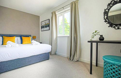 Premium 4 large double bed townhouse in Bicester, next to Bicester Village - Foto 27