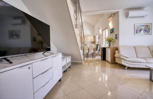 Villa SAN with heated pool, traditional surroundings, 3-bedrooms - Foto 21