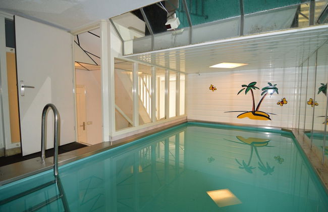 Villa in Lunteren With Heated Pool - Foto 19