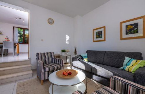 Amazing Home In Plomin With Kitchen - Foto 18