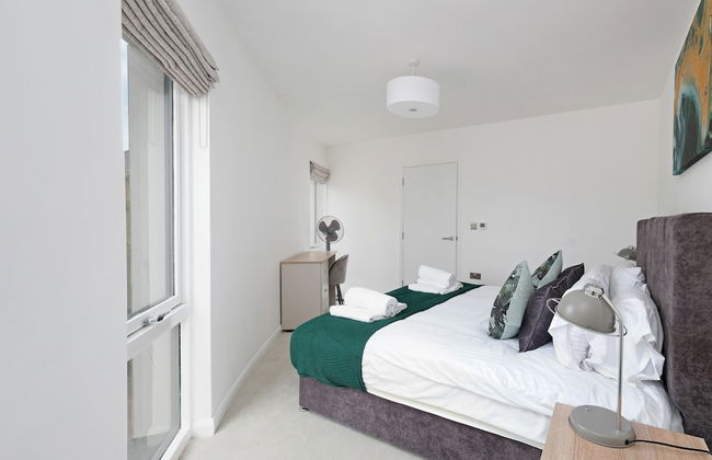 Town Center 2 bed Serviced Apartment 8 - Foto 9