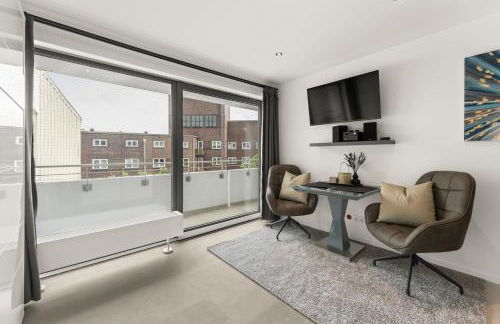 HH 04 by ROCKCHAIR - SUPERHOST Status - Modernes Apartment mit sonnigem Balkon & premium Boxspringbetten in Winterhude - Hamburg Top Geheimtipp - Foto 53