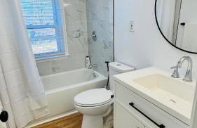 Cozy, Charming Cape Home near DC - Photo 16