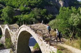 Estia Tsialiki - Foto 22