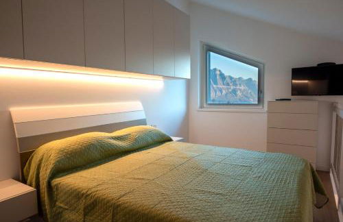 Italian Vacation Homes - Lakeview Heaven Retreat - Photo 25