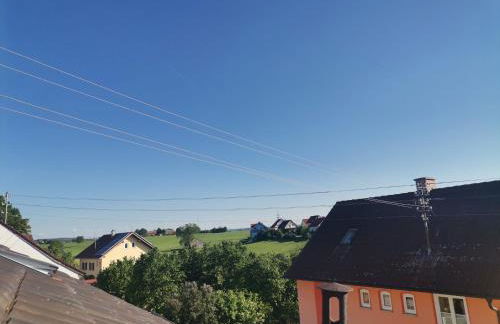 GästeZimmer im Altbau Dachgeschoss mit kleinem Bad WLAN, TV und Parkplatz - Foto 19