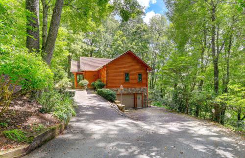 Luxe Mountain Escape with Hot Tub and Gym Near Boone! - Foto 42