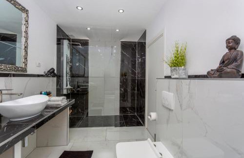 White Pearl Diamond Haus B, Opatija mit Meerblick & Pool - Foto 19