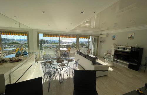 Bel appartement Vue sur la Marina Classé 3 étoiles - Photo 3