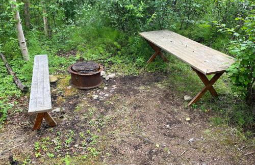 Bass Farm Twin Lakes Couples Dry Cabin - Photo 7