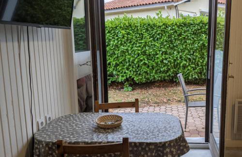 Hôtel Studios Les Acacias - Foto 22