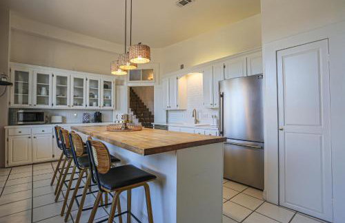 Paradise Loft, 3 Bedroom King Beds, Heart of Downtown, Full Kitchen & Wet Bar, Streaming TV - Foto 32