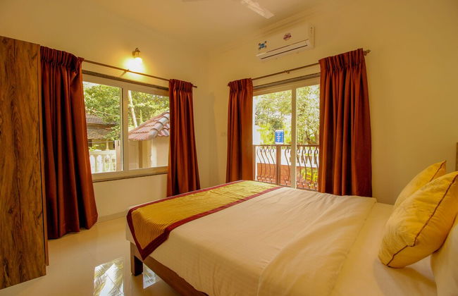 OYO 9792 Home 2BHK Poolside Siolim - Foto 3