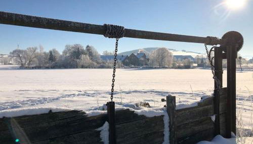 Idyllische Ferienwohnung auf altem Bauernhof mit Wallbox - Foto 4