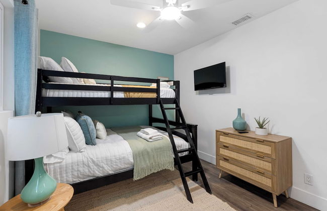 Coastal-chic Newport Stay Steps to the Beach, Dining & Boardwalk Optional Add-on Unit - Foto 22