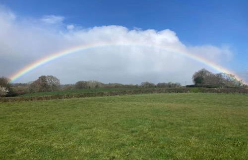 A charming unique lodge, with log burner and incredible views - Foto 16
