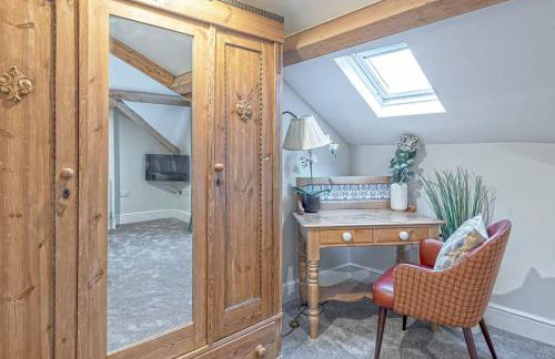 Glanrhyd Townhouse in Central Dolgellau with Parking and Bike Storage - Photo 29