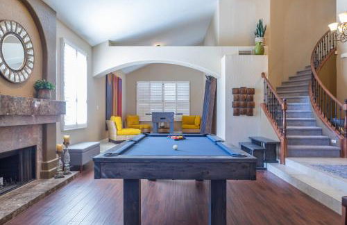 Desert Paradise Pool Spa Pickleball Putt Green - Foto 6